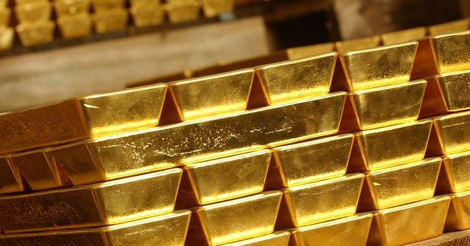 Giá vàng hôm nay 10/5/2024: Giá vàng miếng SJC ‘trên trời’, càng đấu giá càng cao bởi lý do này; nhà đầu tư không chờ đợi, đổ xô mua vàng